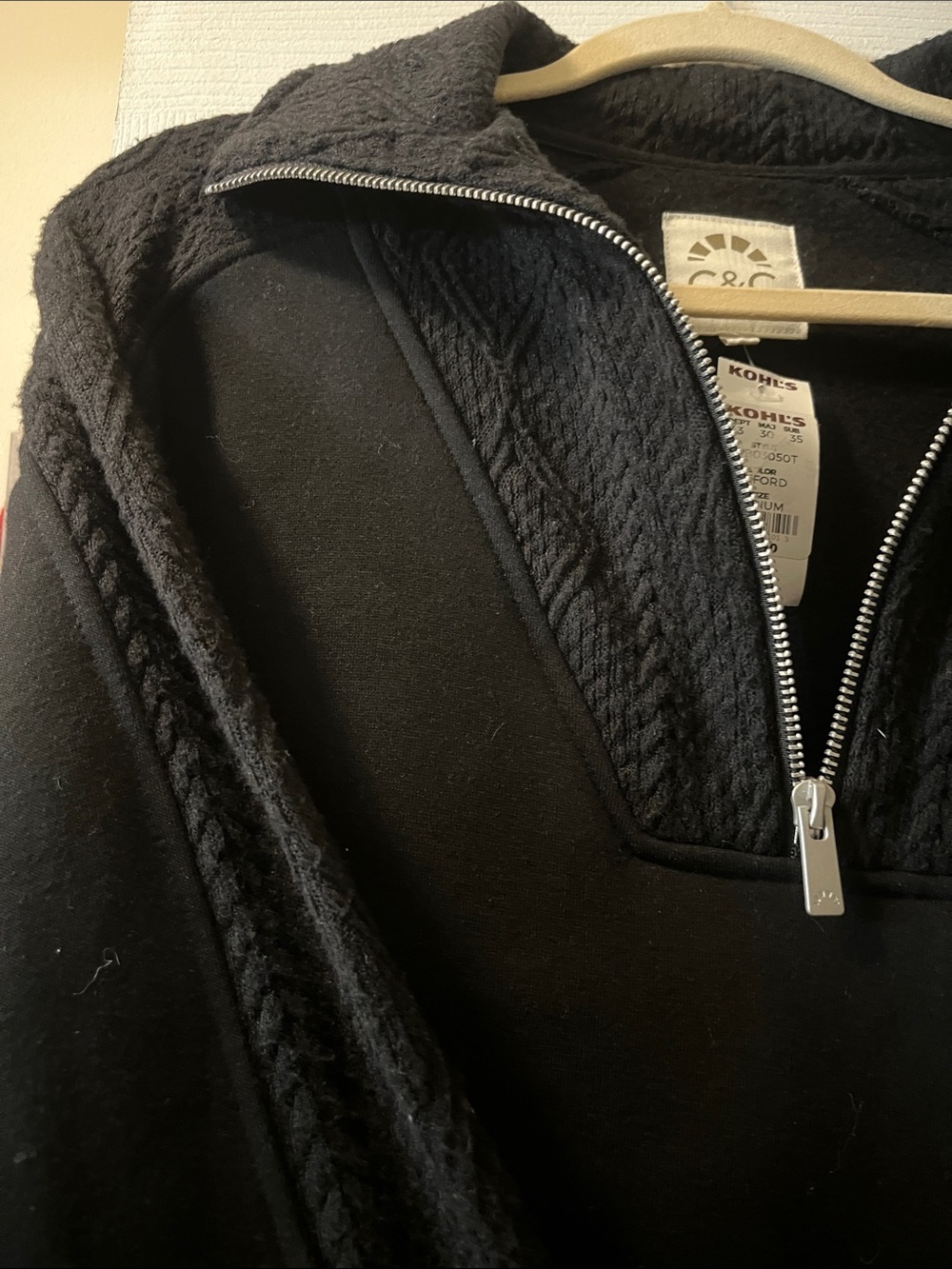 C&C California Black Quarter-Zip Turtleneck Sweatshirt. Crop. Size M